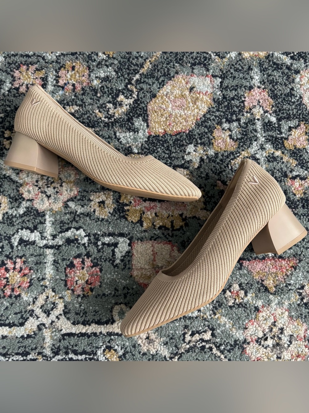 VIVAIA Melody 2.0 Square Toe Knit Heels Beige Sz 36 5.5 6